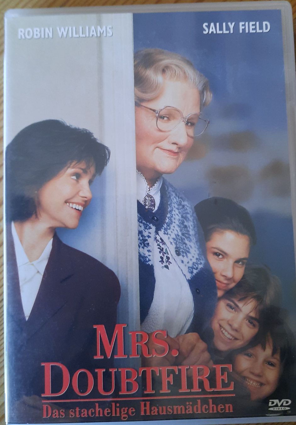 Tutti i DVDs: Mrs. Doubtfire - Das stachelige Hausmätchen DVD – Usato da Konolfingen venduto da the_5fqm