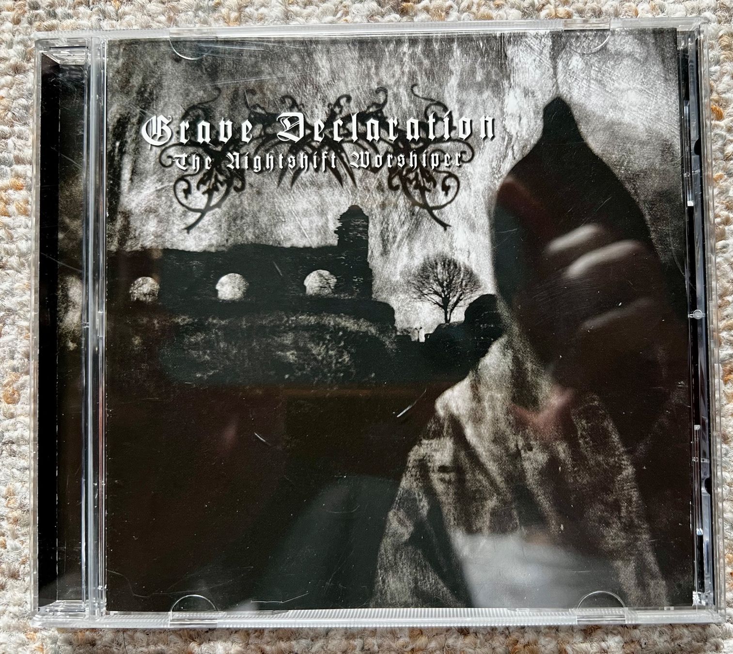 CD: CD Grave Declaration – The Nightshift Worshiper TOP lim.850 – Usato da Unterseen venduto da vinylmore