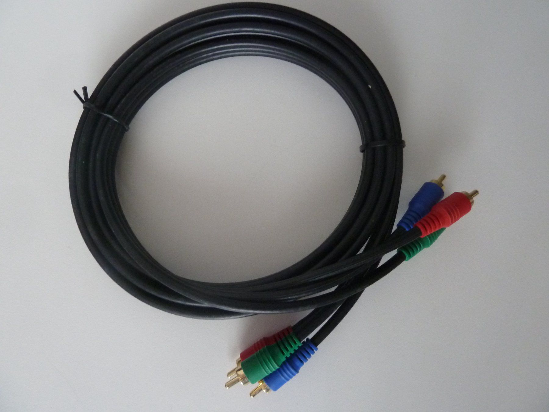 Kabel: RGB Kabel  2m – Gebraucht aus Affoltern am Albis von Sennrtv 1