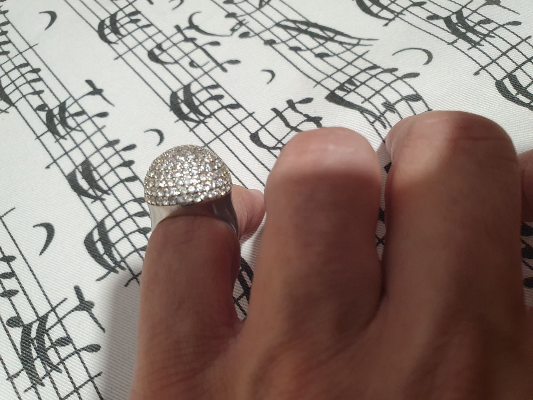 Ringe: Entourage Pavé Designer Ring,  Silber 925 in Kugelform 😍 – Gebraucht aus Wohlen AG von palmsprings 6