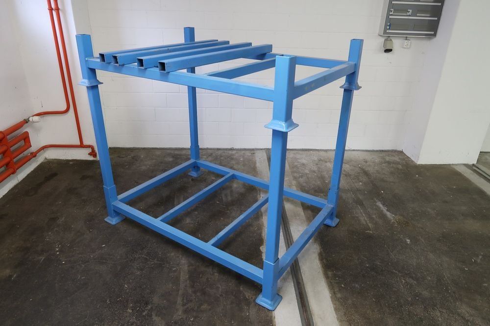 Pallets: Zwei Stapelgestelle / Barelle – Usato da Oberrohrdorf venduto da thw2011