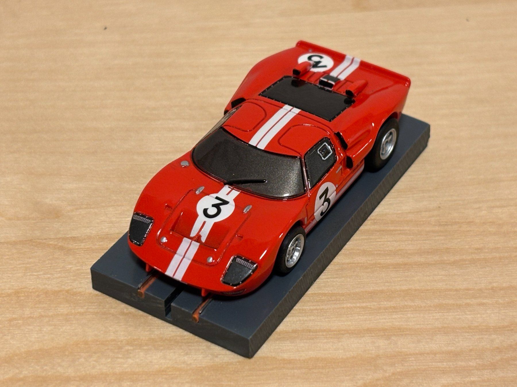 Piste: AFX Racing Ford GT40 #3 rot 'Dan Gurney' – Nuovo e nell'imballaggio originale da Bülach venduto da h0slotch