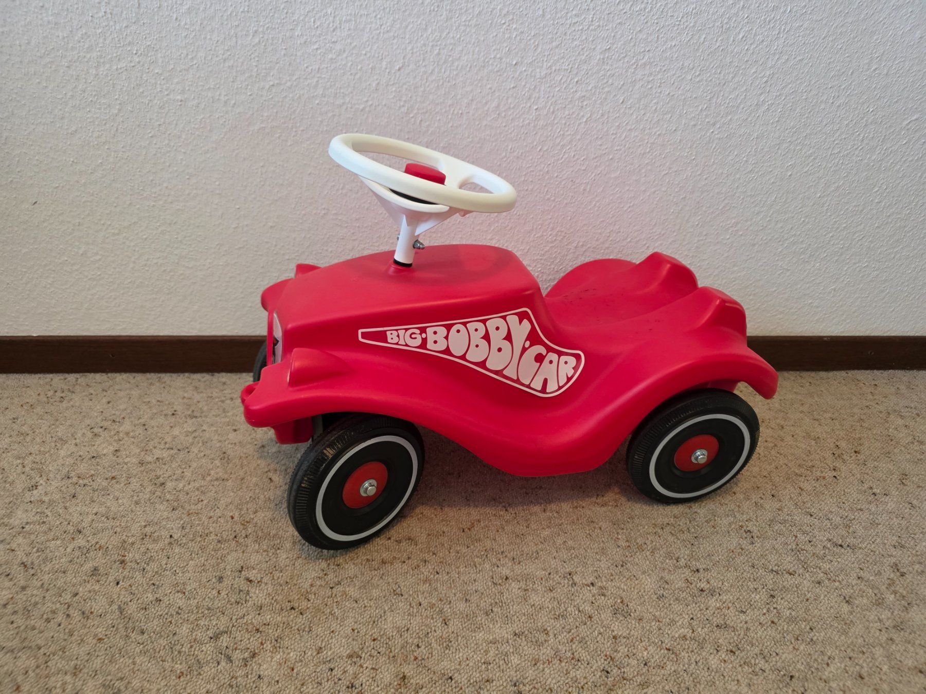 Big Veicoli per bambini: BIG Bobby Car Classic Rutschauto rot – Nuovo (secondo la descrizione) da Nebikon venduto da Japostyle 1