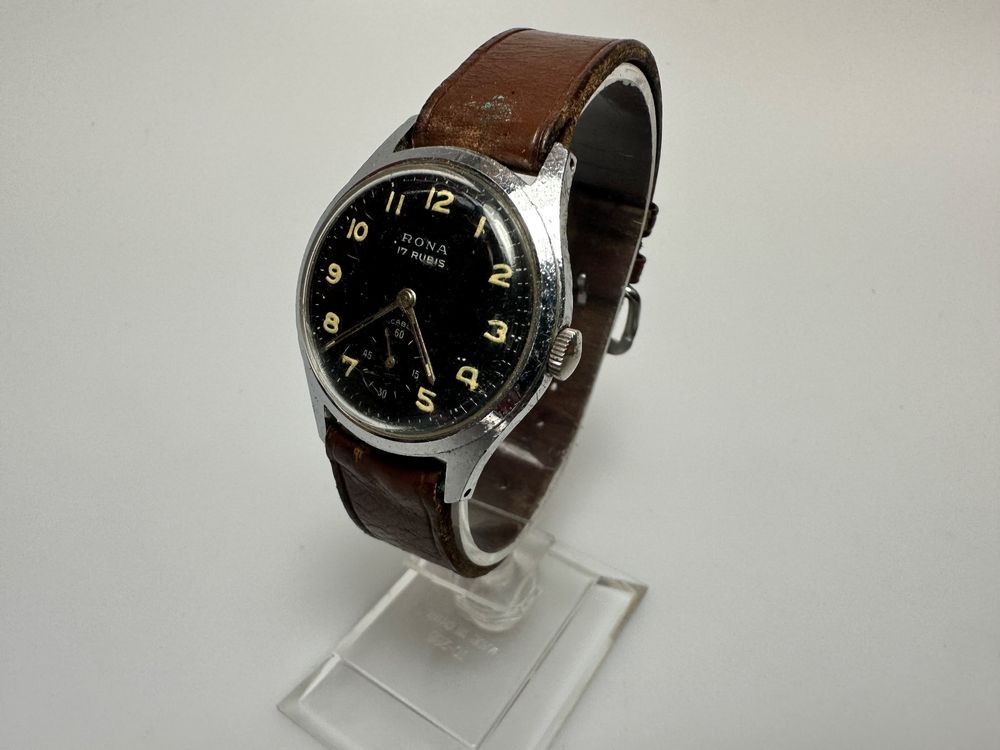 RONA MILITARY VINTAGE BLACK DIAL HANDAUFZUG LÄUFT Kaufen auf Ricardo