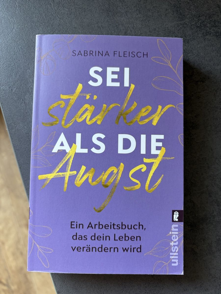 Libri: Buch sei stärker als die Angst – Nuovo e nell'imballaggio originale da Titterten venduto da rodbender44