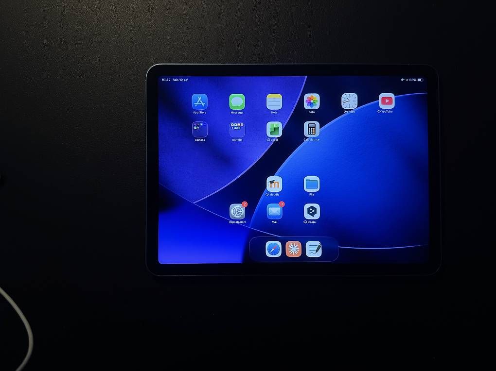 Tablet PC: IPad Air 64 GB – Usato da Osogna venduto da astrodsn_9 2