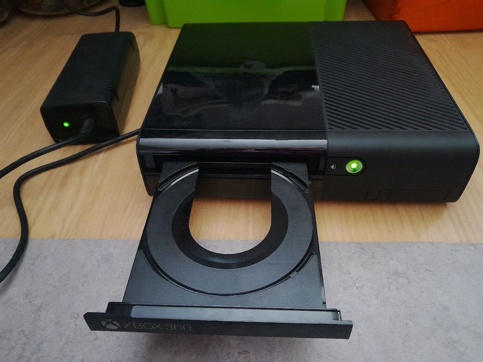 Microsoft Console: Xbox 360 E Generalüberholt – Usato da Heiden venduto da Vwfahrermanu 4