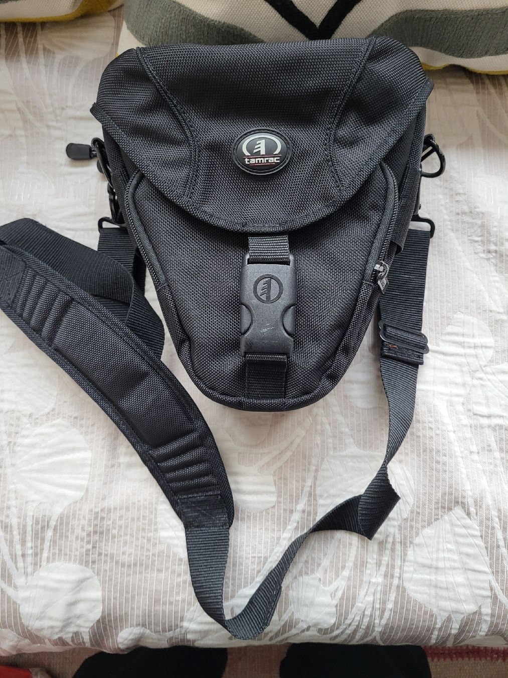 Tamrac Borse: Sac photo Tamrac – Nuovo (secondo la descrizione) da Neuchâtel venduto da Cobra44