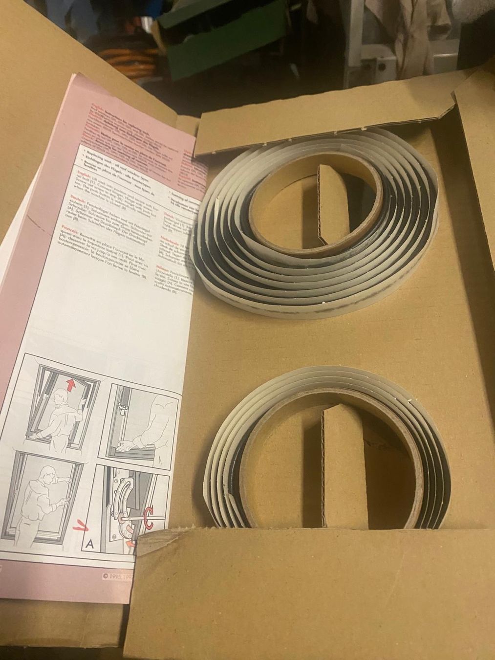 Finestre: Dachfensterglas der Marke Velux – Nuovo e nell'imballaggio originale da Balsthal venduto da Fico-Marko 5