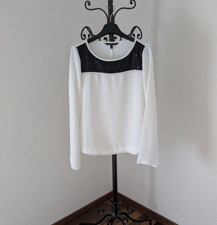 Elegante Bluse von Armani Exchange, Grösse M, neuwertig