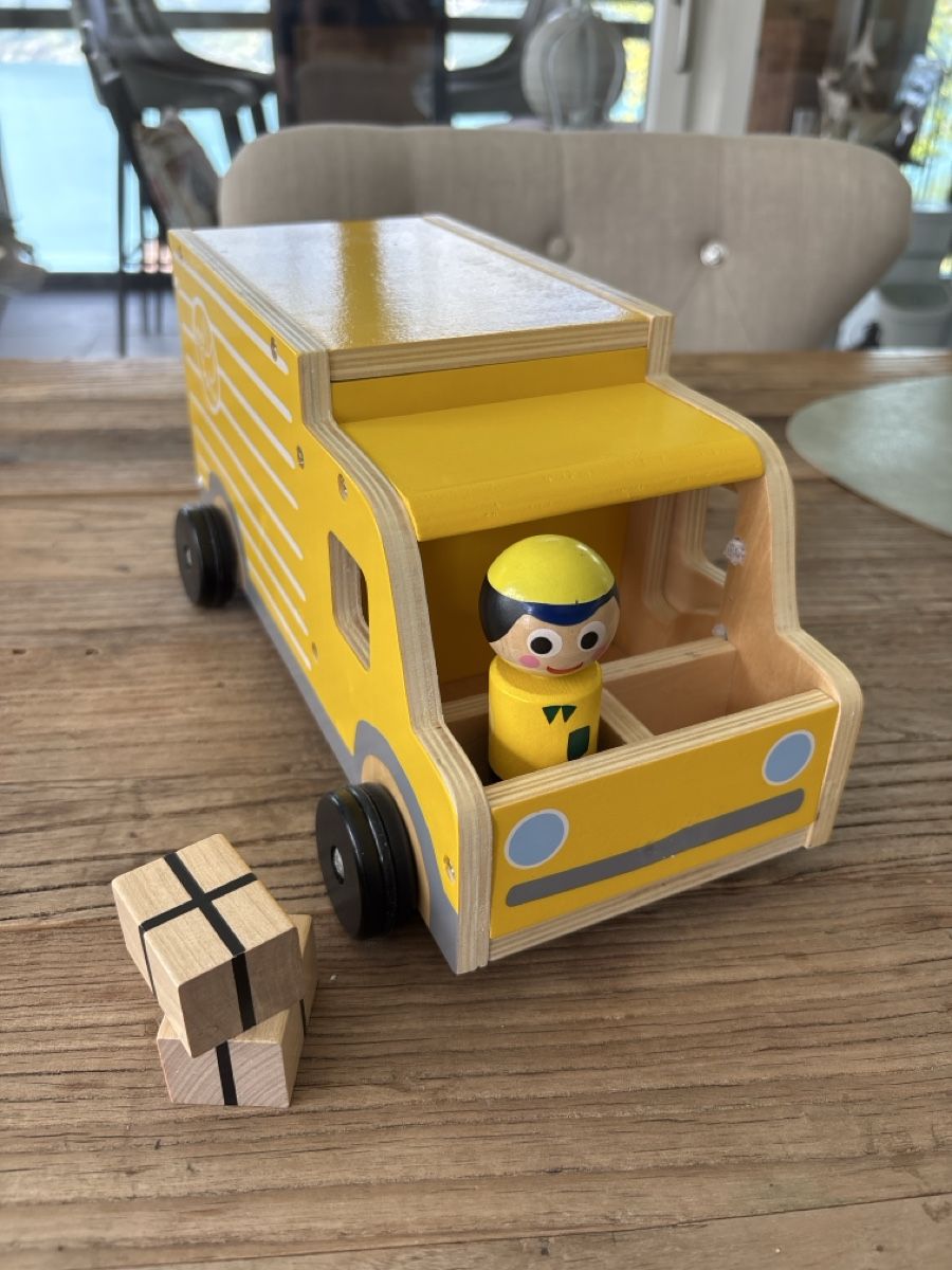 Giocattoli: Post Lieferwagen Holz – Nuovo e nell'imballaggio originale da Krattigen venduto da Landado 3