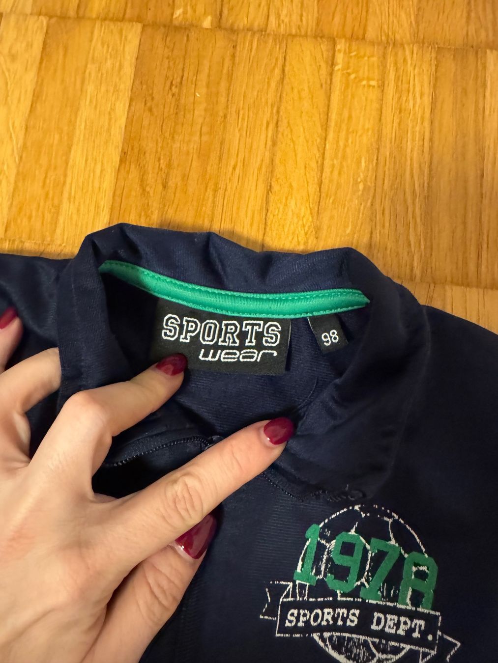 Maglioni & Felpe: Sportliche Übergangsjacke Gr. 98 – Usato da Jona venduto da Good_luck1_ 2