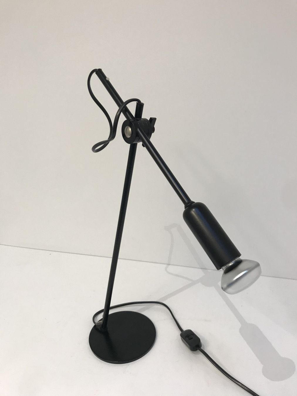 Lampes: Minimalistische Tischleuchte der Schweizer Marke Optelma – Défectueux à Gersau par pd-design-and-art 5