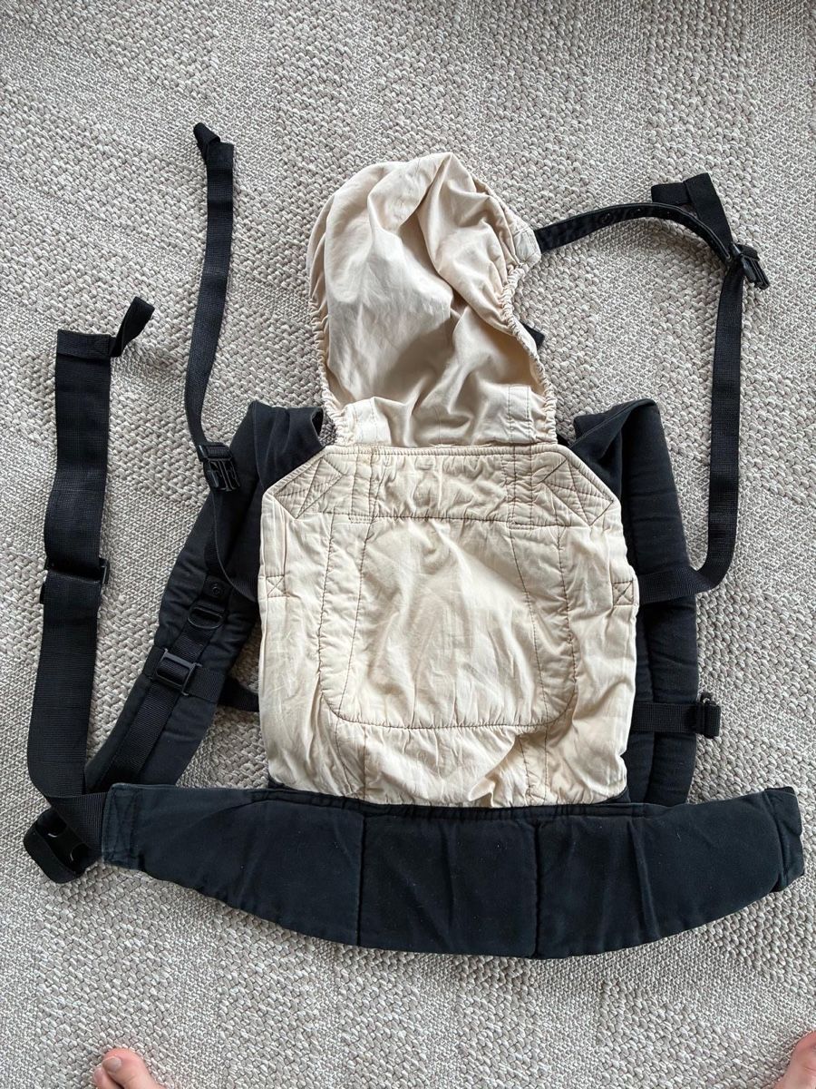 Ergo Baby Marsupi portabebè: Ergobaby Tragerucksack black – Usato da Sempach venduto da diegito_87 1