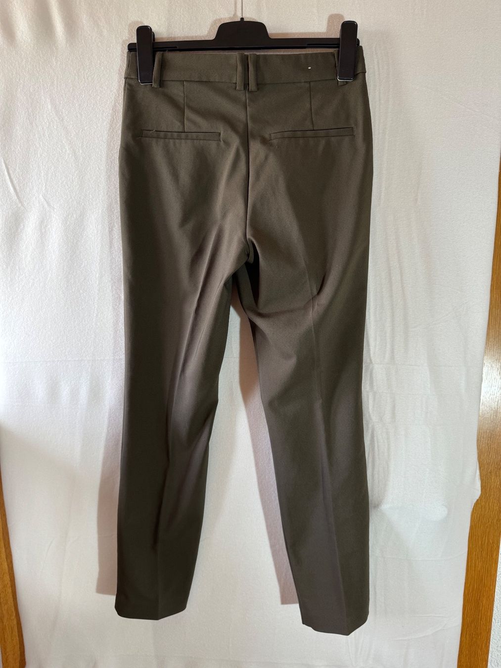 H&M Pantaloni: Hose von H&M Gr. 38 – Usato da Grosswangen venduto da second_hand_dress 5
