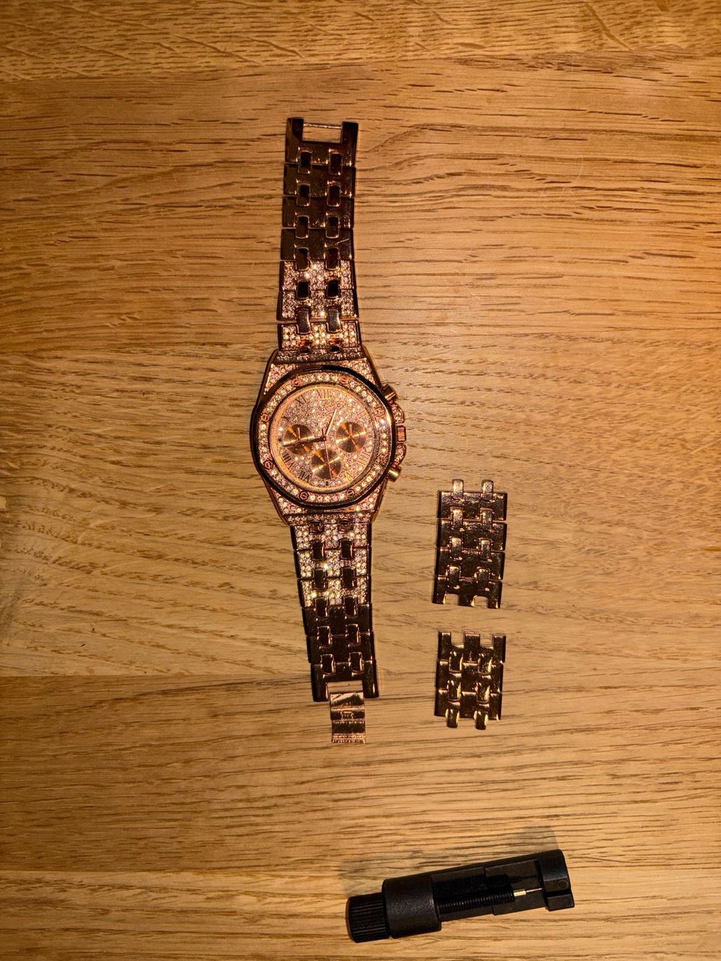 Uhren: Armbanduhr roségold bling – Gebraucht aus Zürich von triangular 2