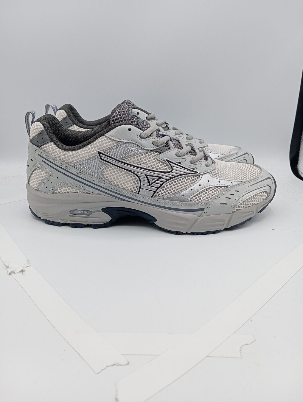 Mizuno Scarpe da uomo: Mizuno MXR (EU40.5) – Nuovo e nell'imballaggio originale da Schaffhausen venduto da outlez