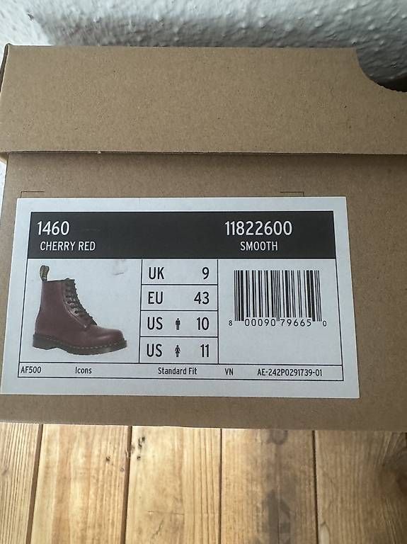 Scarpe da uomo: Dr. Martens 1460 "Cherry Red" EU 43,  Neu & OVP – Usato da Uttigen venduto da Masaniev 1