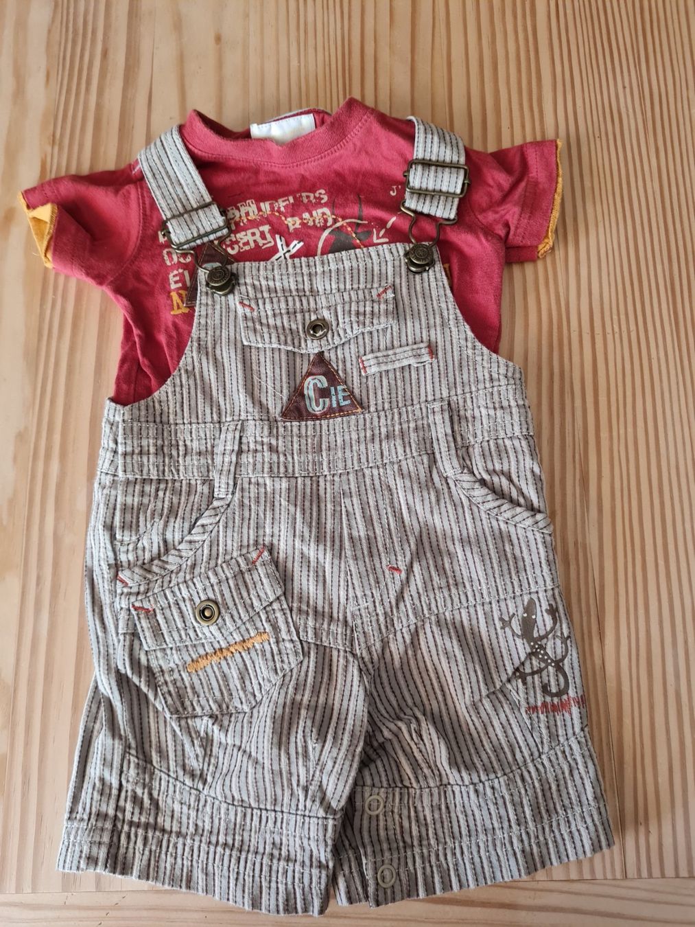 Lotti & Set di vestiti: Lot de vêtements (taille 3 mois) – Usato da Châtelaine venduto da Mariabella 3