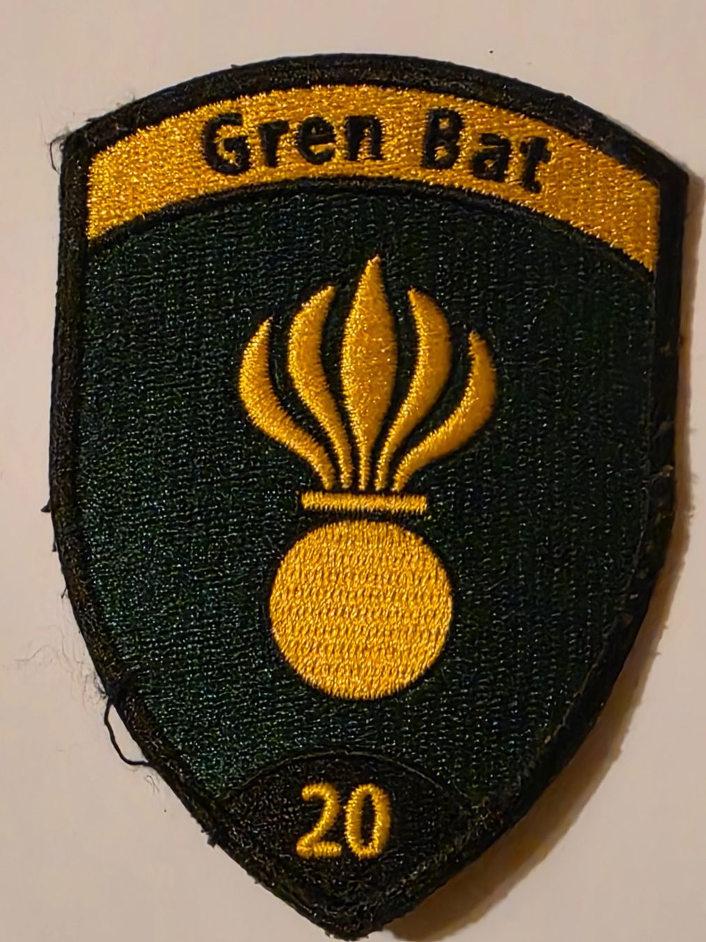 Schweizer Armee Placchette & Badge: Grenadier Abzeichen Gren Bat 20 Stabskp Original – Nuovo (secondo la descrizione) da Nyon venduto da freetoys08