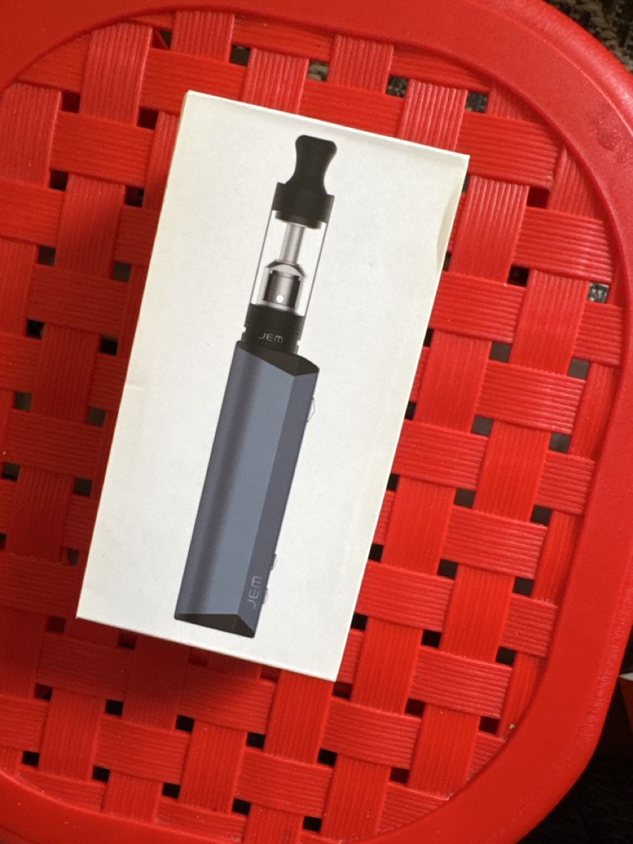 Altri Prodotti per fumatori: E-Zigarette Innokin JEM Kit 1000mAh – Usato da Zürich venduto da Belisimo