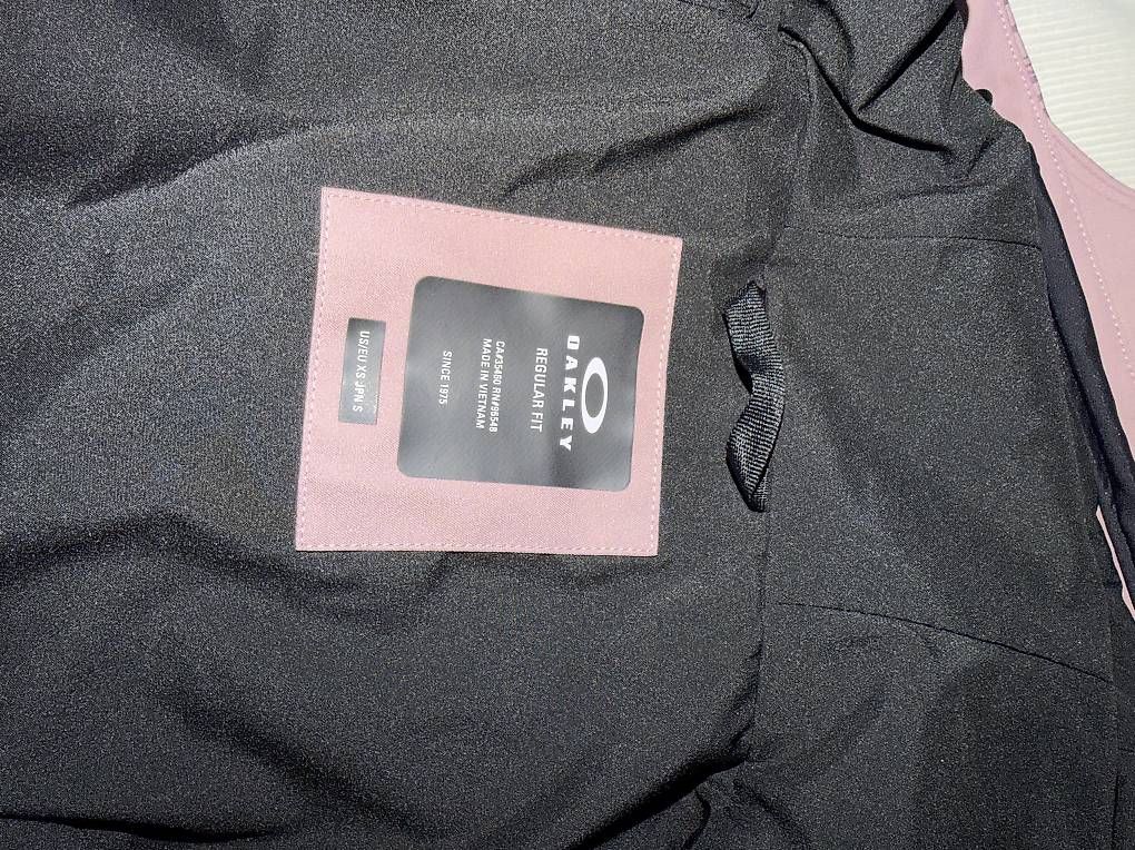 Vestes: Oakley Shell Jacket  – D'occasion à Unterseen par iry_78zl 1