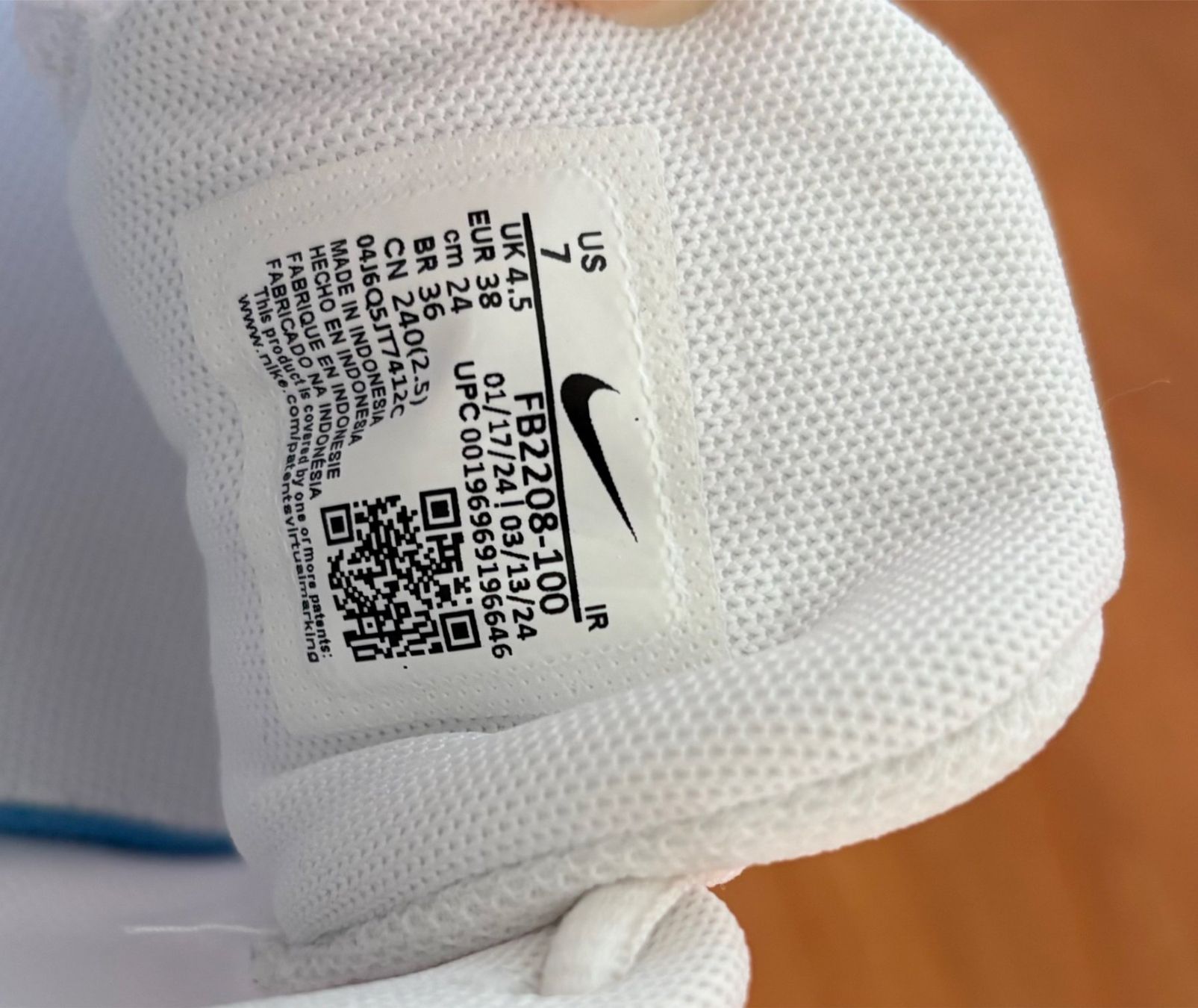 Nike Chaussures femmes: Nike Schuhe – D'occasion à Spiez par rezibur 1