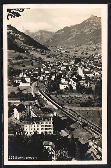 Cartoline postali: AK Schwanden, Teilansicht mit Bahngleis – Usato da Berlin venduto da bartko-reher