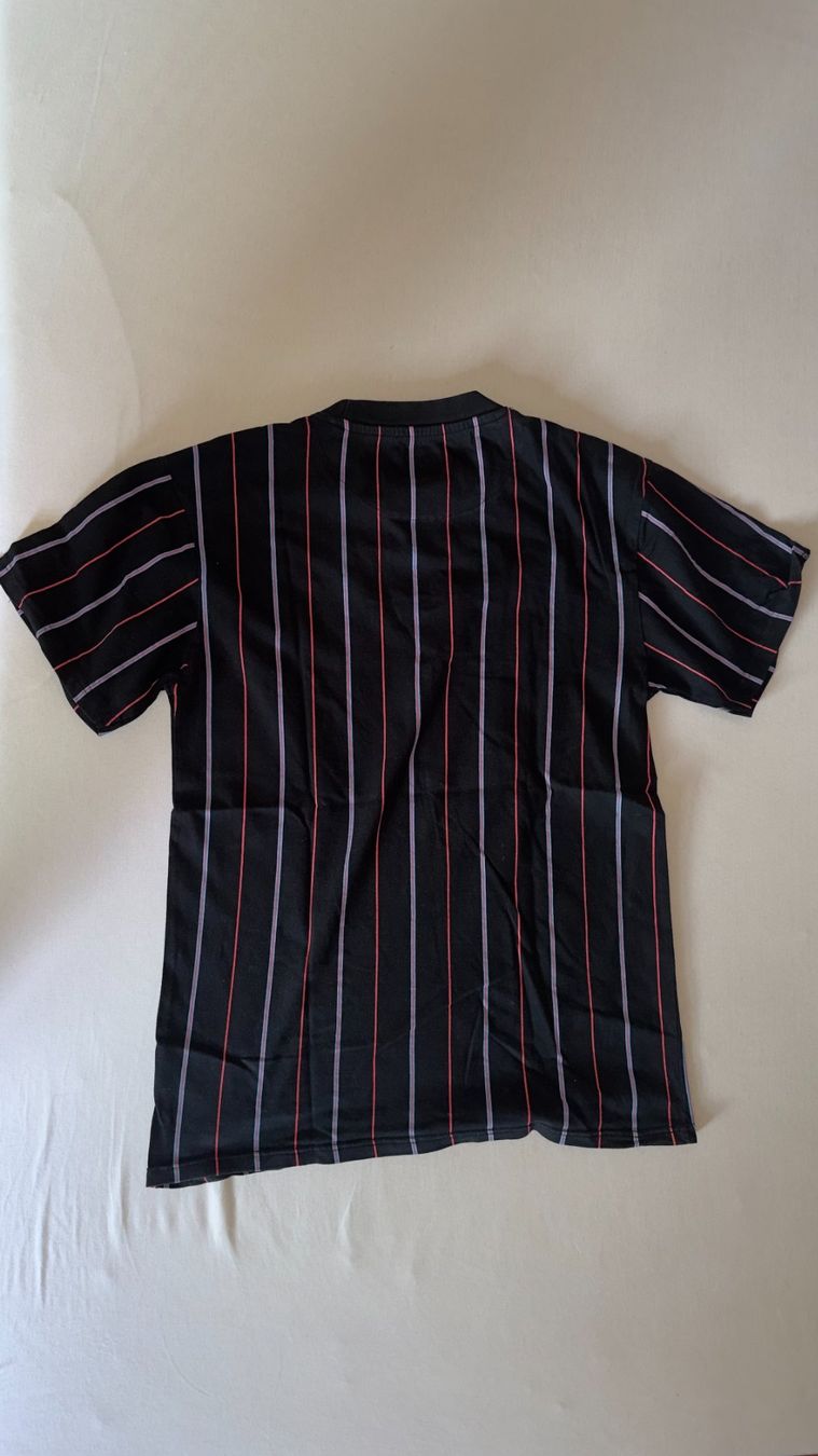 T-Shirts: Karl Kani T-Shirt – Gebraucht aus Thun von mas_p66x 1