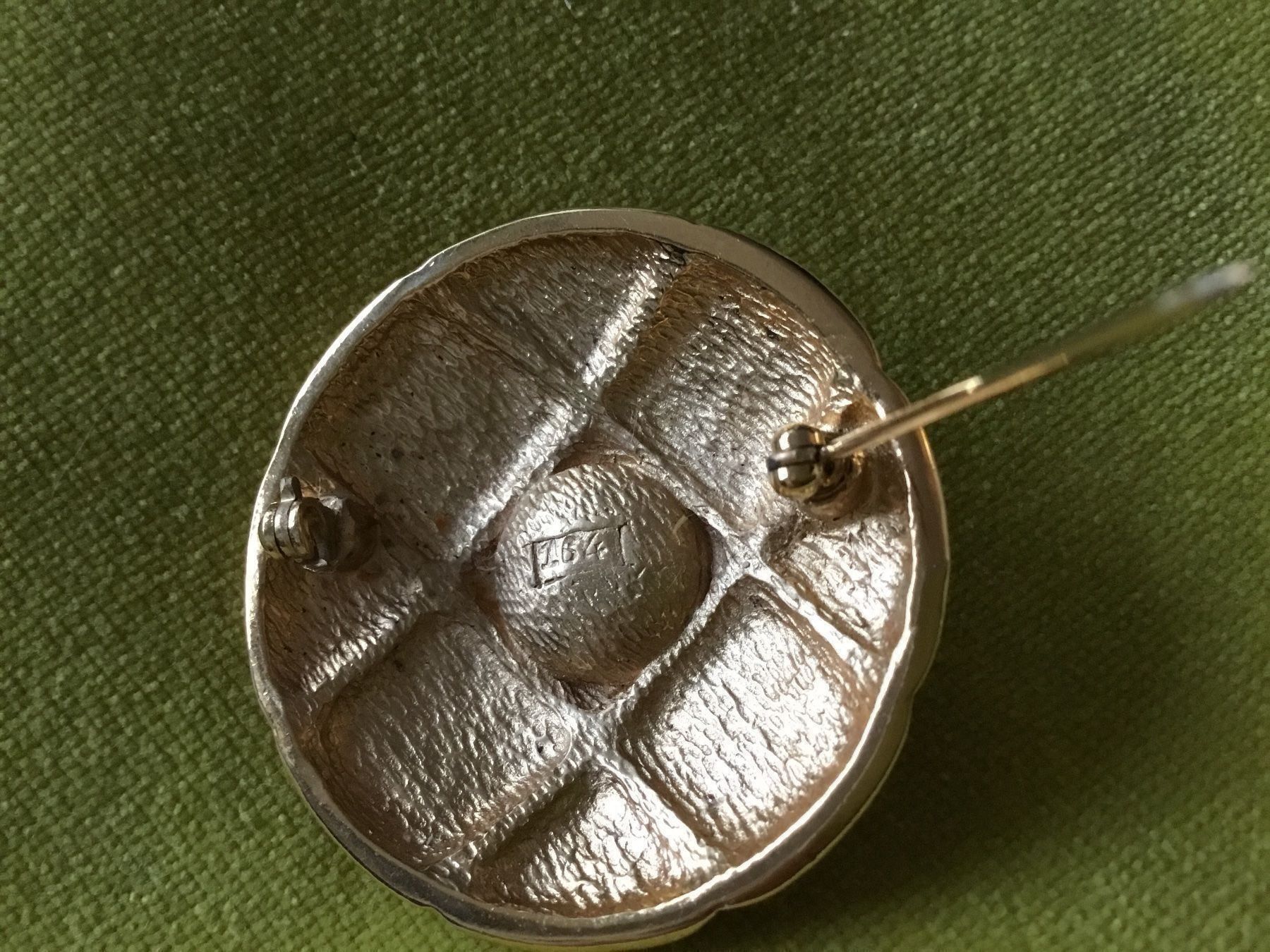Spille & Fermagli: Bijoux broche couture – Nuovo e nell'imballaggio originale da Le Landeron venduto da nic_8hd5 2