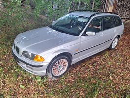BMW 325xi E46 Touring