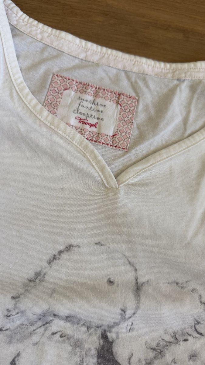 Triumph T-shirts: Baumwolle Triumph Tshirt M  – D'occasion à Steinhausen par inmumi 1