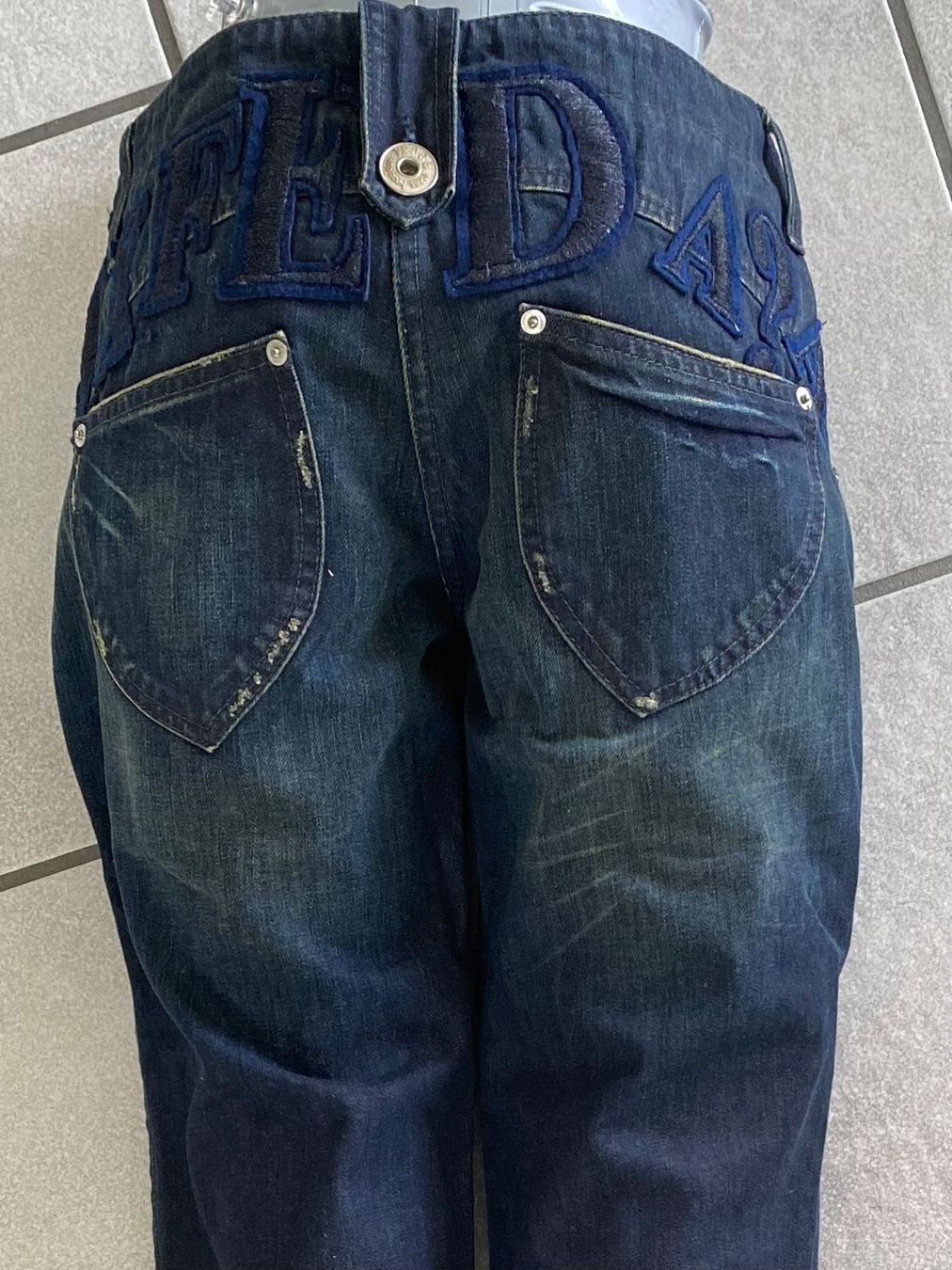 Gianfranco Ferre Jeans: Gianfranco Ferre Design Jeans Gr.27 - NEU  -Eyecatcher – Nuovo (secondo la descrizione) da Meilen venduto da Art-design-No1 3