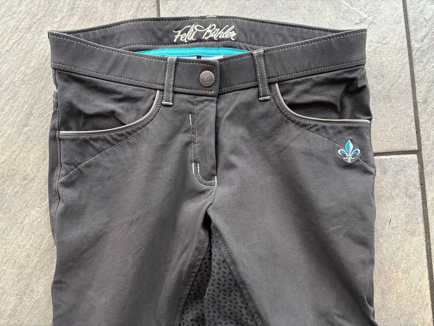Felix Bühler Pantaloni: Reithose FB, Gr. 36 langes Bein – Usato da Sins venduto da sinserin