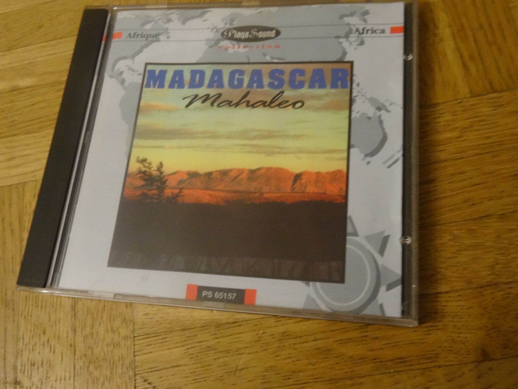 CD: Madagascar - Mahaleo CD – Usato da Olten venduto da Disc-Ausverkauf