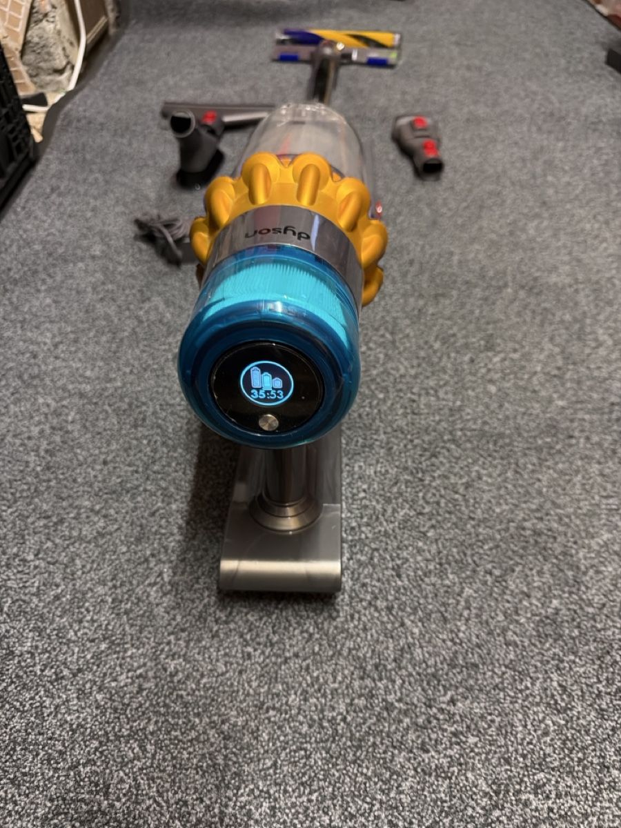 Dyson Aspirapolveri & Accessori: Dyson v15 absolute  – Usato da Landquart venduto da Nnf007 2