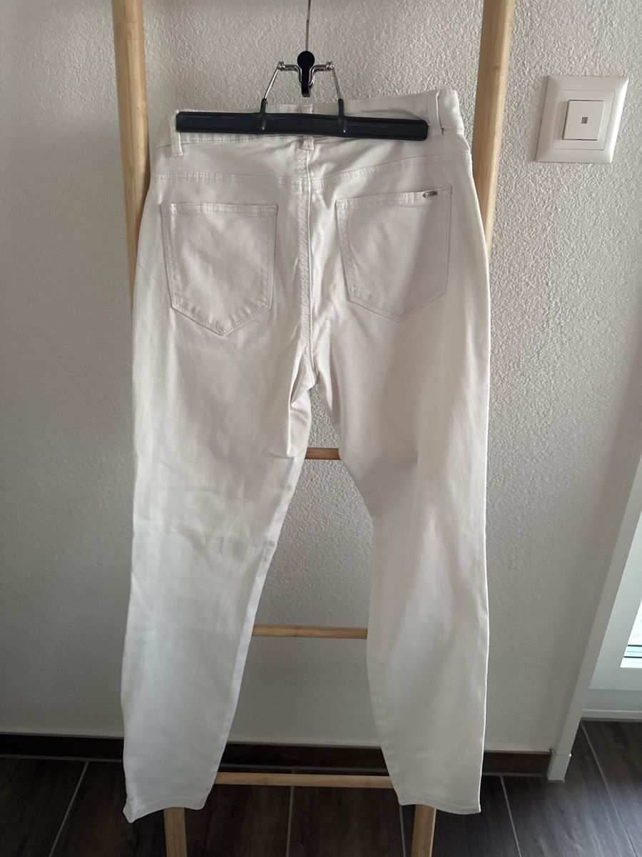 Esprit Jeans: Jean blanc élégant ESPRIT t.34 – Usato da Treyvaux venduto da MLRL 1