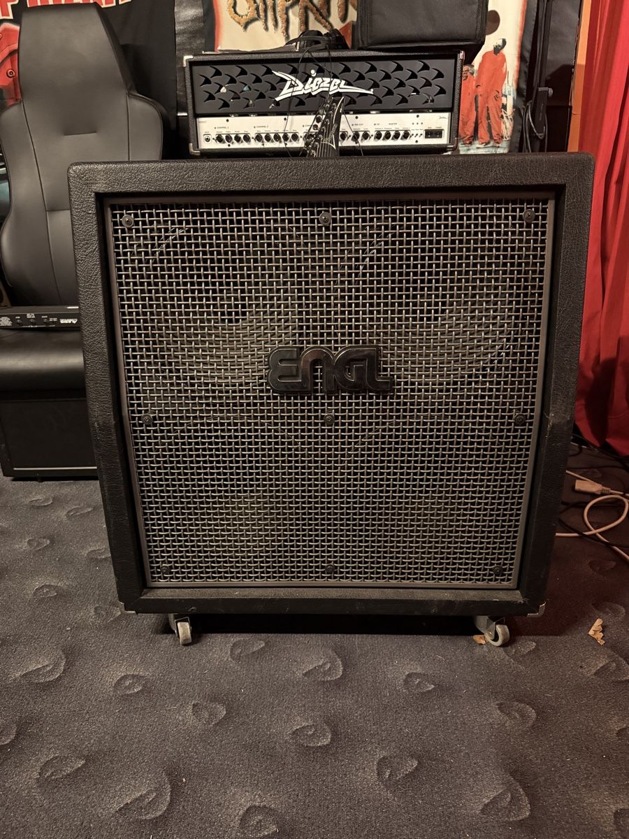 Engl Casse acustiche: ENGL | E412 | 4x12 mit Vintage 30 – Usato da Murten venduto da Bigwave