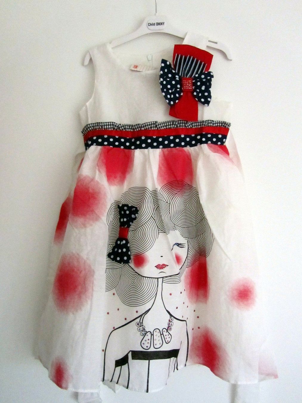 Vestiti & Gonne: Mädchen Kleid Gr. 13 (130-140) – Nuovo (secondo la descrizione) da Langenthal venduto da flowersNbirds
