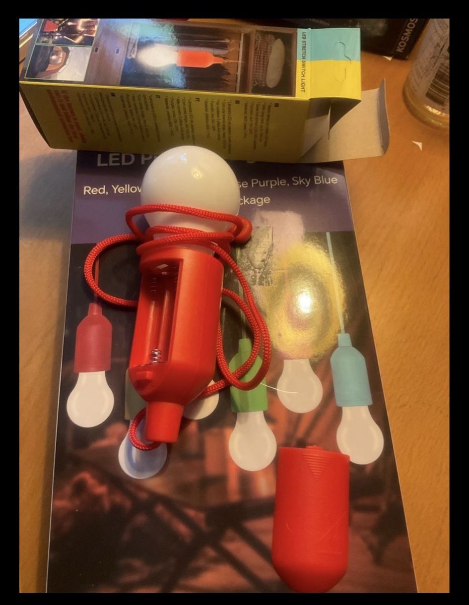 Lampade: Camping Lights : LED Pull Cord Lights : 6 – Nuovo (secondo la descrizione) da Zürich venduto da Proton_Slit 1