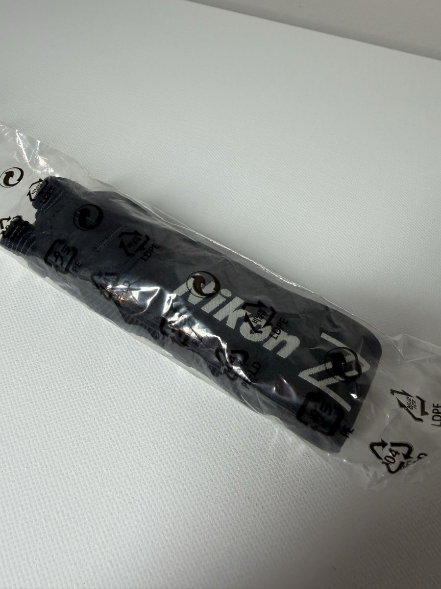 Nikon Sonstiges Zubehör: Nikon Z camera strap. – Neu (gemäss Beschreibung) aus Founex von Doddsie