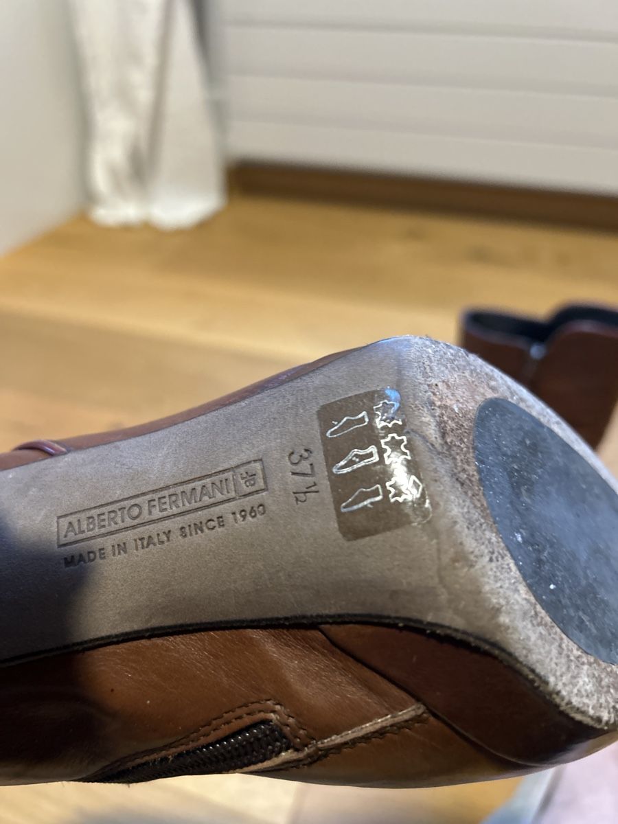 Scarpe da donna: Boots cuir – Usato da Burgdorf venduto da nat_kfq5 4
