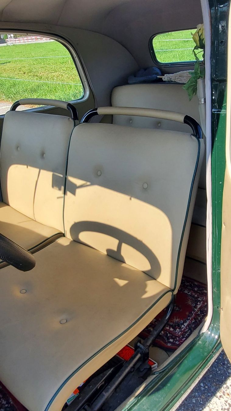 Citroën Automobili: Oldtimer, Citroën Traction Avant, Oldtimer, 1948 – Usato da Einsiedeln venduto da Jaeggi-Gartenfeuer 3