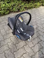 Maxi Cosi Babyschale inkl. Isofix