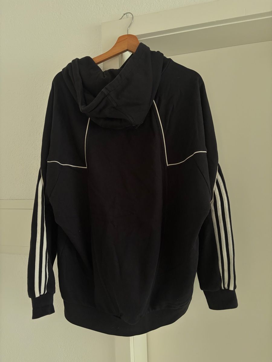 Adidas Maglioni & Felpe: Adidas hoodie M/L - 9/10 – Usato da Olten venduto da kkp_7dg5 2