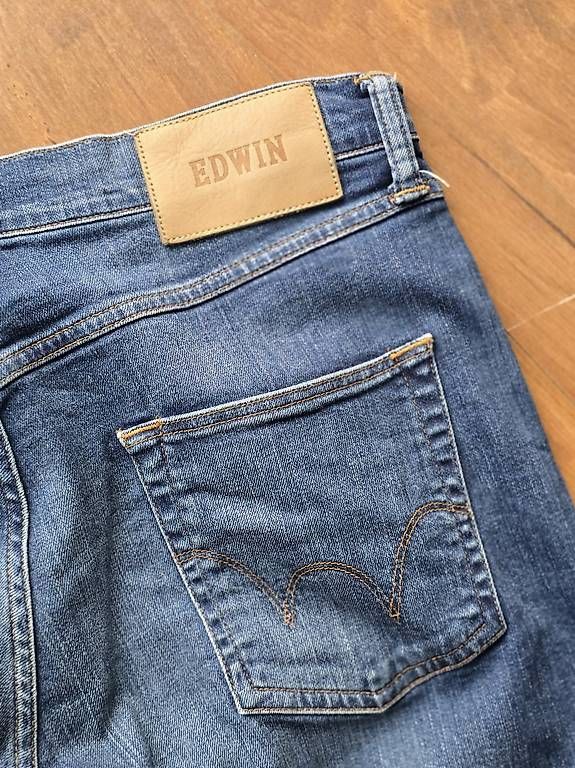 Jeans: EDWIN JEANS HERREN DEECEE 32X32 – D'occasion à Stallikon par rob_62w9 2