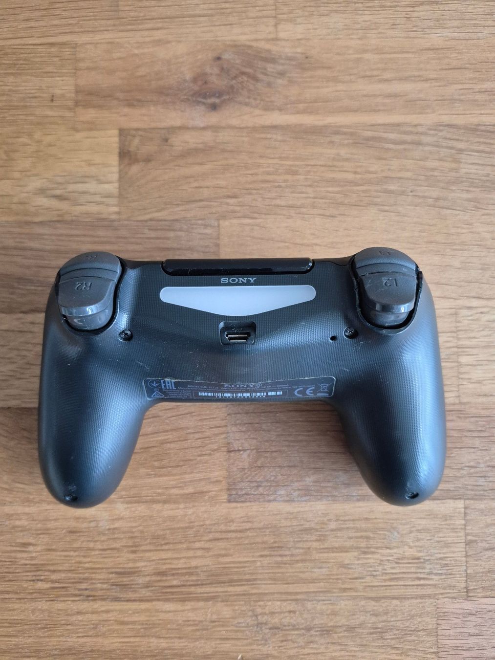 Sony Controller: Sony Play Station Controller – Nuovo (secondo la descrizione) da edlibach venduto da Snoopy09 1
