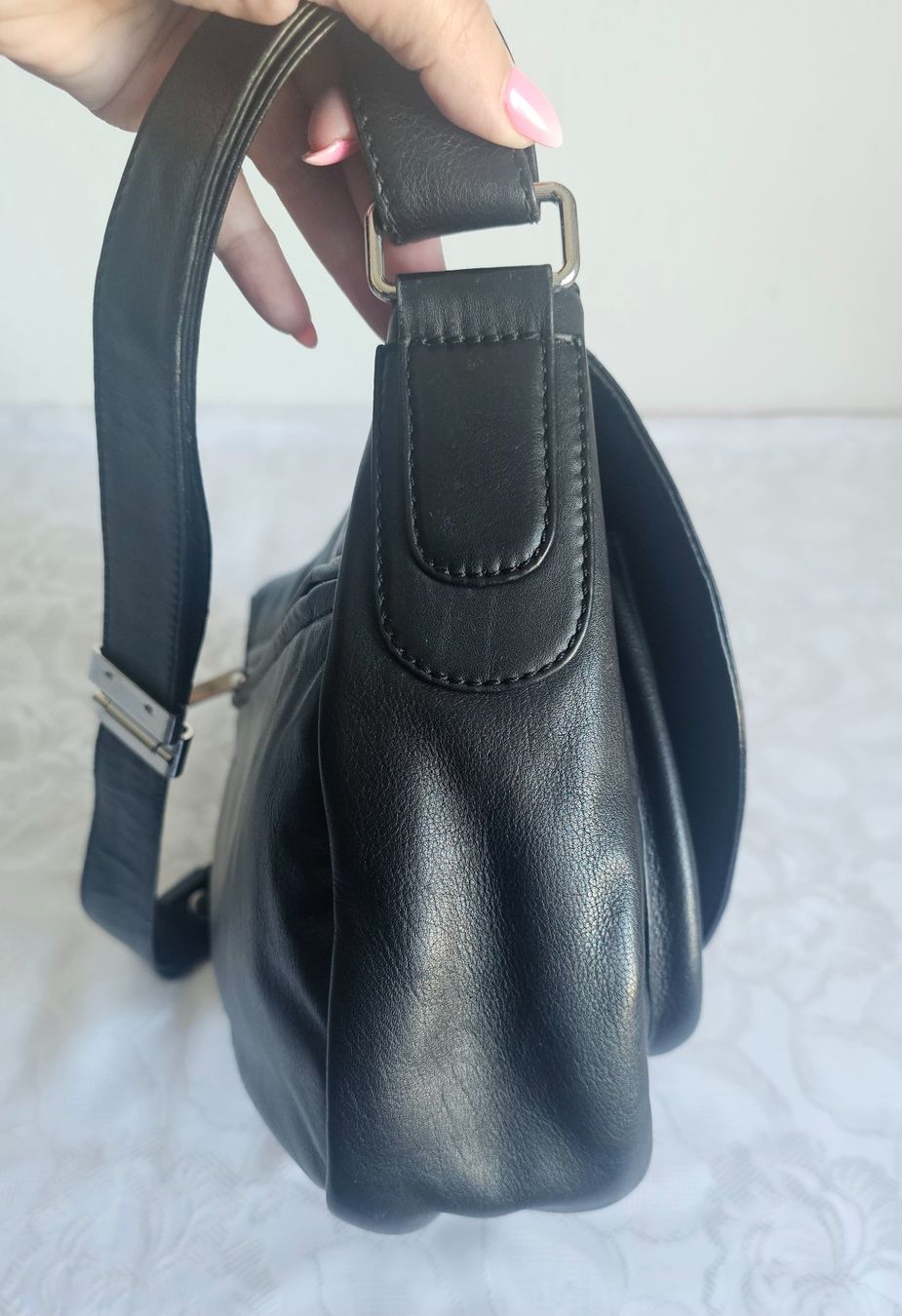 Bree Borse da donna: **BREE *** Umhängetasche Leder – Usato da Bronschhofen venduto da Xena37 6