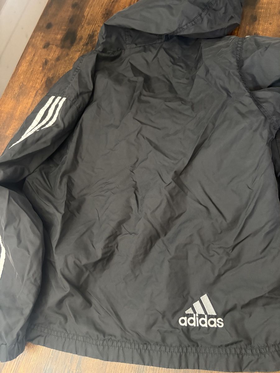 Adidas Jacken & Mäntel: Adidas Windbreaker S – Gebraucht aus Ehrendingen von suurrlii 1