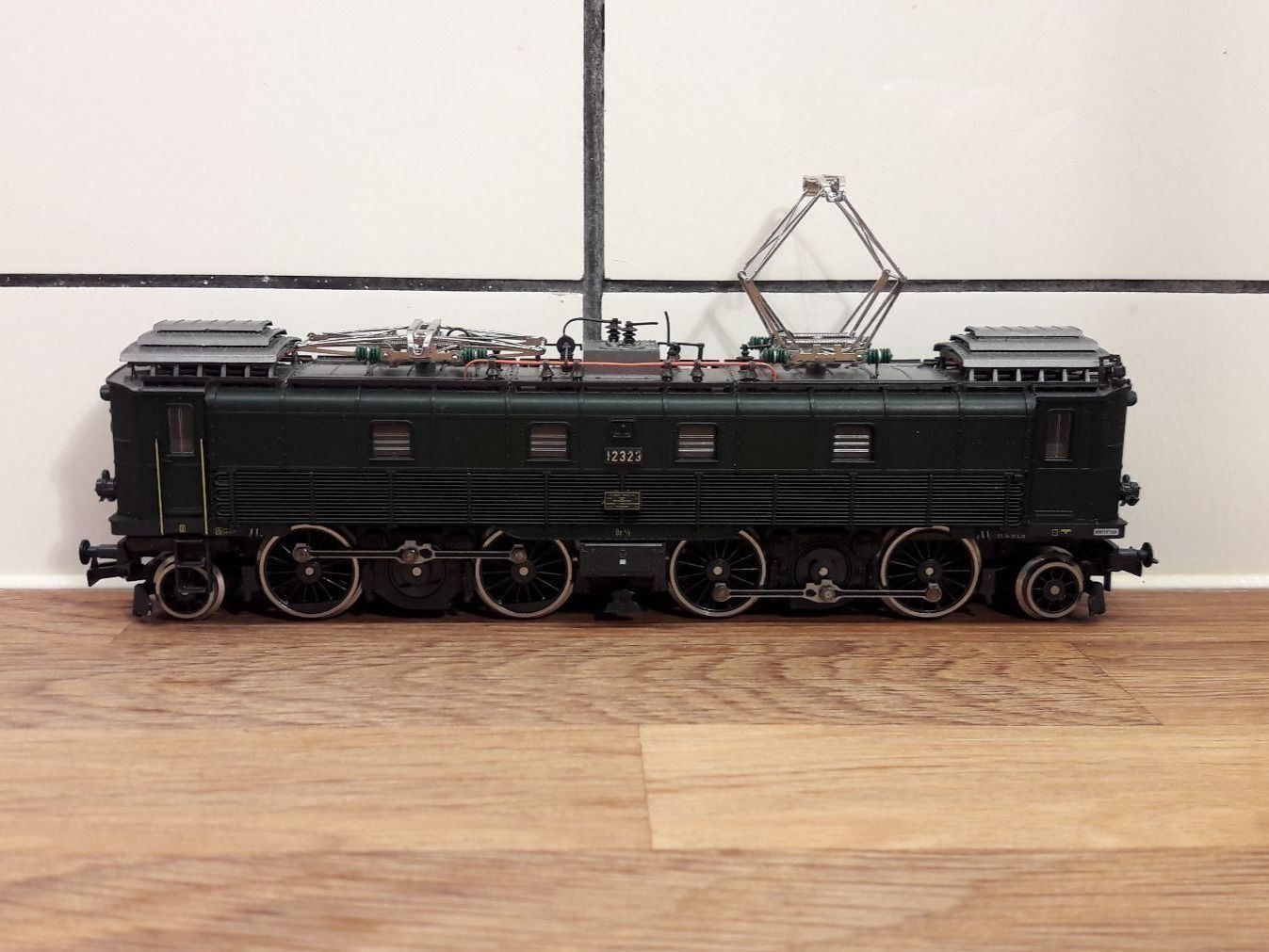 Roco Locomotive électrique Suisse SBB Be 4/6 échelle HO, Ref 79433, Pour Système AC Marklin, Compatible DCC/DC